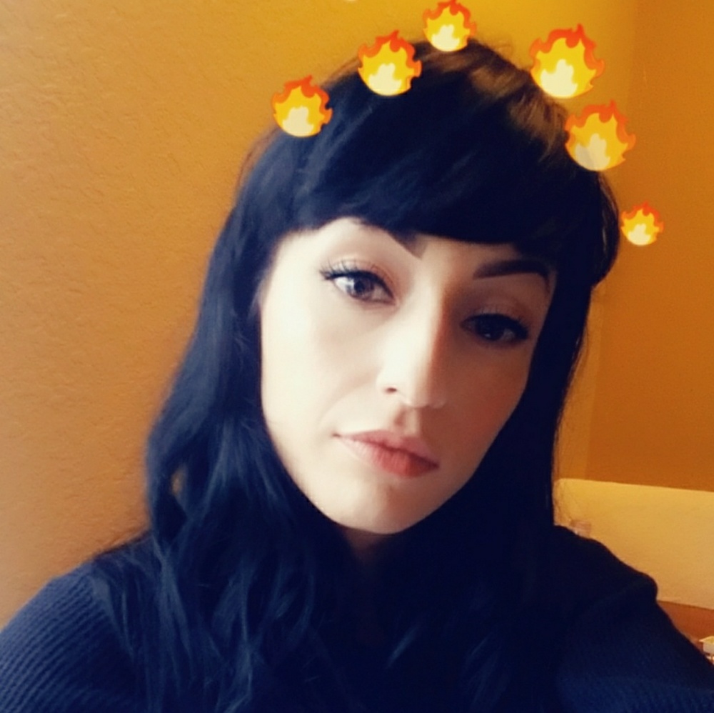 Just trying to sell some items i never wear or use